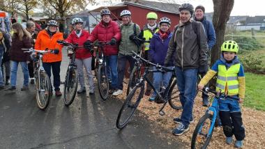 vor Weiterfahrt vom Fritzdorfer Weihnachtsmarkt aus